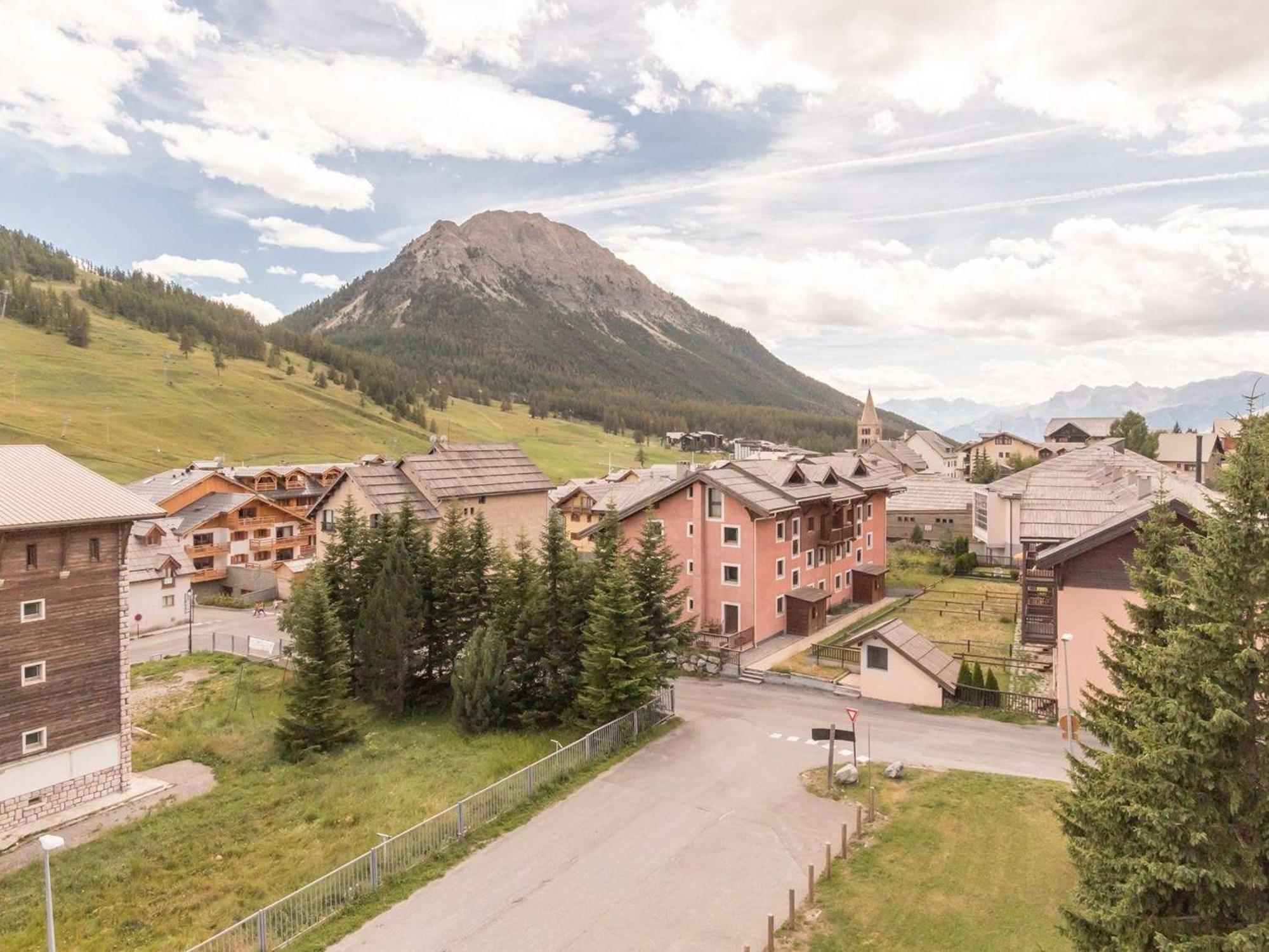 Studio Coquet A Montgenevre Avec Parking, Ideal Pour 3 Personnes - Fr-1-330D-64 Exterior foto